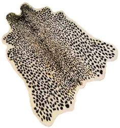فرش Leopard Print 3.3 "Wx3.1 L Feet Faux Cowhide Cowide فرش فرش فرش فرش مخصوص حیوانات خانگی ، اتاق نشیمن ، اتاق خواب