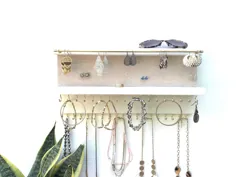 برگزار کننده جواهرات سفید با ذخیره سازی جواهرات قفسه ای |  اتسی