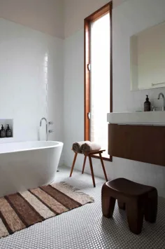 37 حمام شگفت انگیز مدرن در اواسط قرن برای خیساندن حواس شما