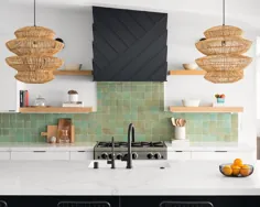 6 ایده آشپزخانه با قفسه شناور که باعث ایجاد فضای ذخیره سازی در هوای کم می شود