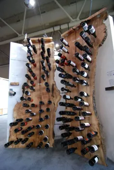 قفسه نوشیدنی طبیعی ساخته شده از یک تنه درخت مرده (DIY)