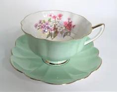 آنتیک SHELLEY Tea Cup And Saucer Marroon چای قرمز و سفید |  اتسی