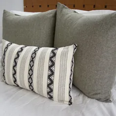 Olive Green & Black & Cream Zig Zag Pattern / Small Lumbar - 3 Piece Pillow Set - عنوان پیش فرض