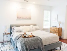 نگاه کنید: یک اتاق خواب Cali Beachy Boho |  کفش عروسی سبز