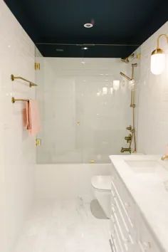 زوجین تورنتو از طبقه سوم شگفت زده در خانه 750K دلاری خود استفاده می کنند و یک حمام آبگرم خیره کننده ایجاد می کنند