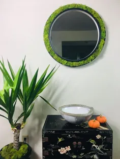 آینه خزه گرد طراح / دور سفارشی مشکی |  اتسی