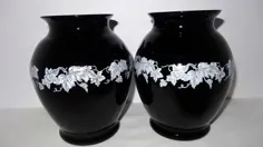 جفت گلدان های شیشه ای شیر سیاه که با پیچک سفید رنگ شده |  اتسی